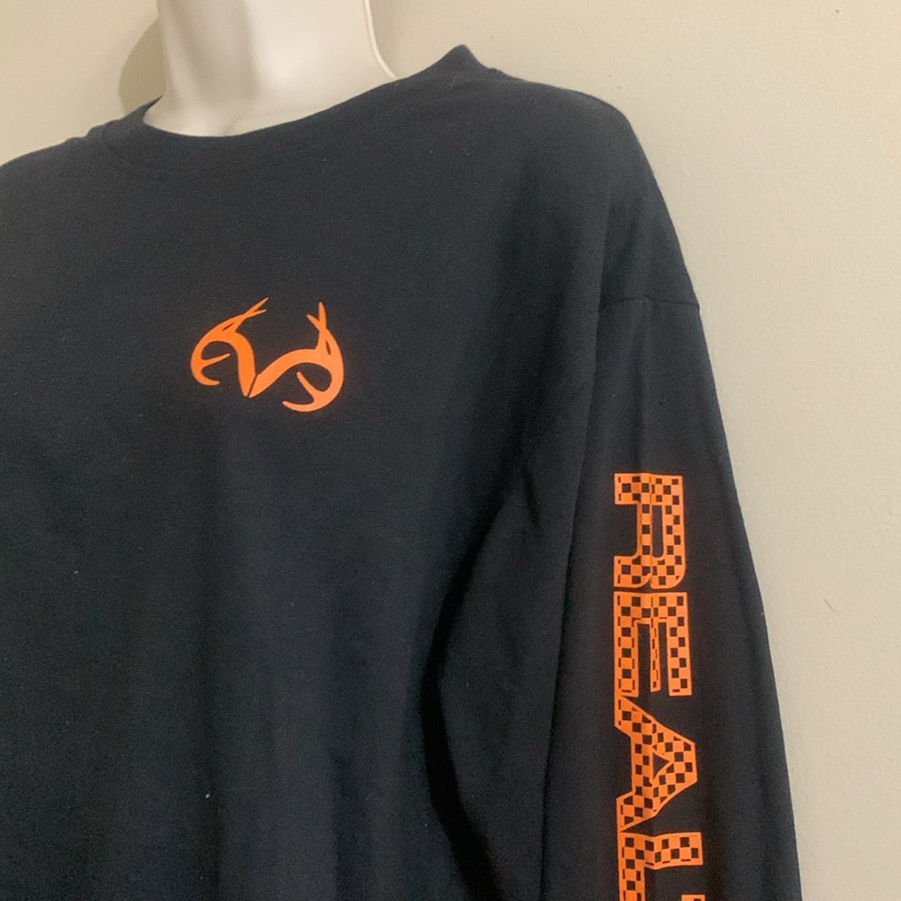 Realtree Men's Black Long Sleeve Shirt NWT - Picture 2 of 5